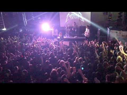 Видео: Пошлая Молли - "Типичная вечеринка с бассейном", 30.03.18