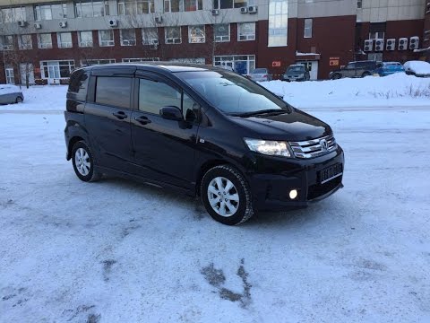 Видео: Краткий обзор Honda Freed Spike 2010 года из Японии. г. Новосибирск