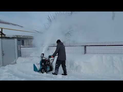 Видео: Снегоуборщик Steviman SX-61 MAX