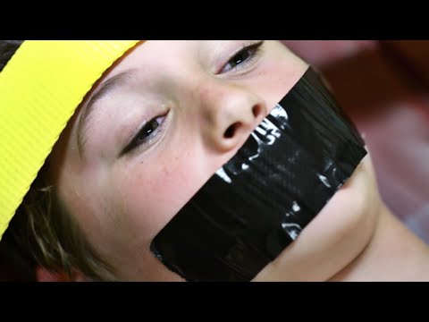 Видео: ДУШЕРАЗДИРАЮЩИЙ ТРИЛЛЕР! ЖУТКИЕ ИЗДЕВАТЕЛЬСТВА В ИНТЕРНАТЕ ДЛЯ МАЛЬЧИКОВ! Детский дом. Лучшие фильмы