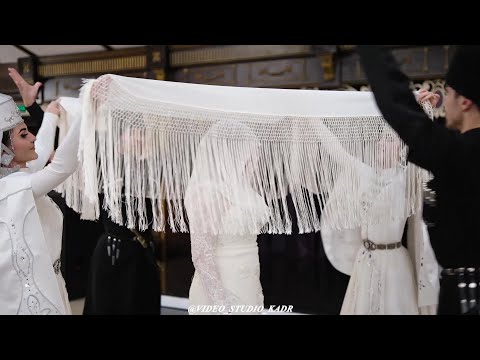 Видео: БАЛКАРСКАЯ СВАДЬБА (ТАУЛУ ТОЙ)