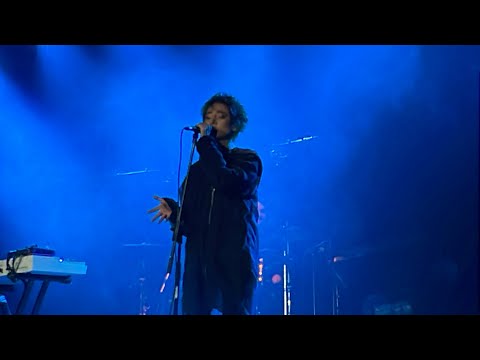 Видео: Земфира — Трафик | Алматы (Almaty Arena, 18.08.2023)