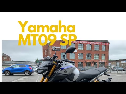 Видео: Обзор и тест райд мотоцикла 2019 Yamaha MT09SP, Часть 1