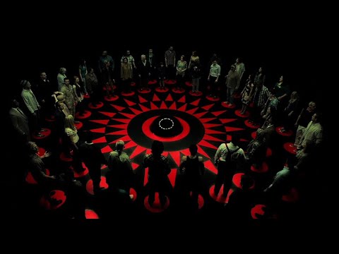 Видео: Игра на выживание для 50 человек от пришельцев | Круг (2015)