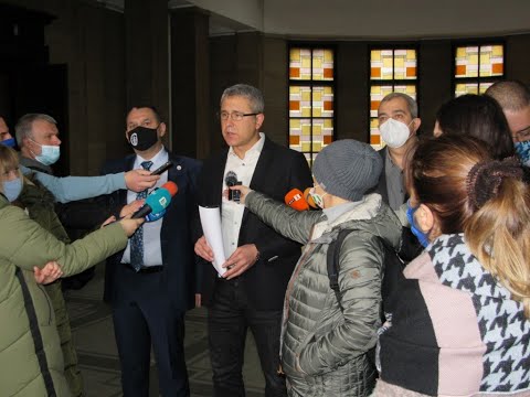 Видео: Арестуваха трима полицаи от Сливо поле заради подкупи на пътя