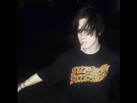 Видео: Синдром восьмиклассника- Ваш социум отвратителен