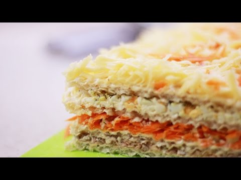 Видео: РЕЦЕПТ ░ Вкуснейший закусочный вафельный торт!