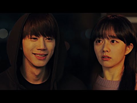 Видео: Айдол влюбился в начинающую певицу