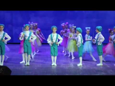 Видео: Детский танец из балета "Щелкунчик"