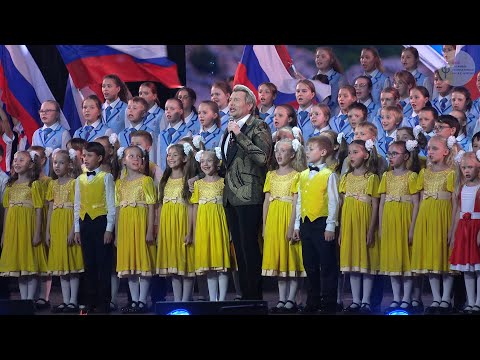 Видео: Ансамбль Локтева в Кремле и Н. Басков. Loktev Ensemble in the Kremlin and N. Baskov.