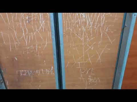 Видео: Лифты КМЗ 1986 г.в. 1м/с, 320 кг. 500 кг. Bd.Dacia 47/2 Scara 2