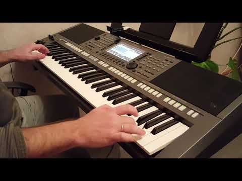 Видео: Italio Disco - на YAMAHA PSR S770