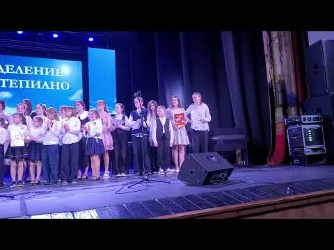 Видео: ДШИ Полоцка, Выпускной фортепианного отделения.