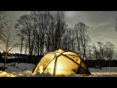 Видео: [Снежный кемпинг] Страшные крики и неопознанные существа ночью [Расслабляющий АСМР]