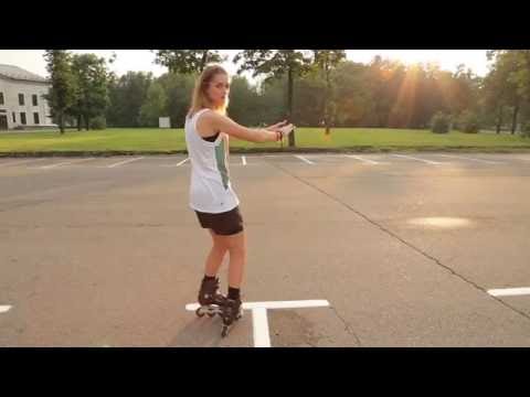 Видео: Хороший инструктор по роликам. Как кататься на роликах. Маневренность. 1 Сезон. Урок 4.