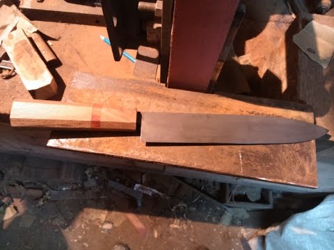 Видео: Ковка ножа в японском стиле из шарика от подшипника / Knifemaking - a knife from old bearing