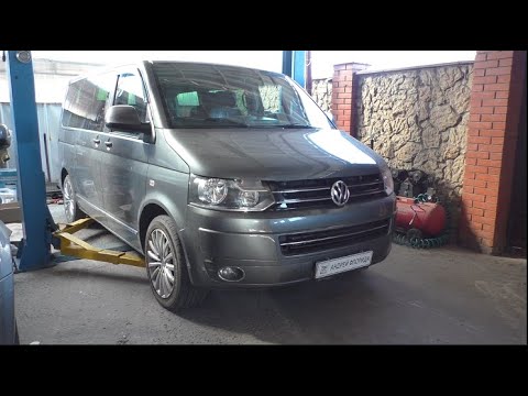 Видео: Замена комплекта ГРМ и помпы на VW Transporter T5  Фольксваген Транспортер 2,0 TDI 2010 1часть