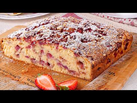 Видео: 🍓Любимый Летний Пирог с Клубникой на скорую руку!🥧 Мягкий и нежный клубничный пирог на молоке
