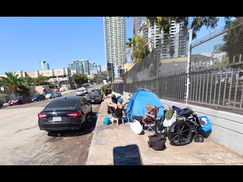 Видео: 09/06/25 Dark side of Downtown San Diego Темная сторона центра  #sandiego #homeless #mentalhealth