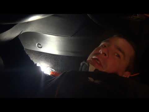 Видео: Замена вентилятора отопителя Mondeo IV