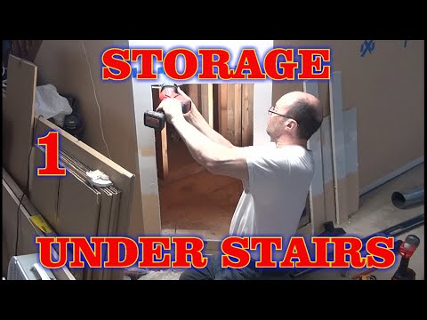 Видео: Storage Under Stairs, How to make. Кладовка под лестницей