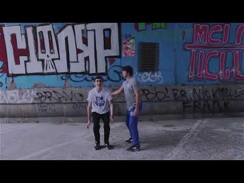 Видео: Как страховать на Сальто Назад