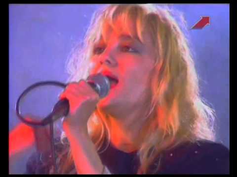 Видео: Т.Буланова и группа Летний сад- Не плачь (1991)