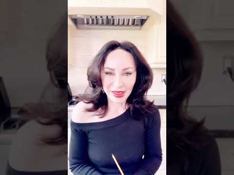 Видео: Обряд по снятию родовой и старой порчи с человека!