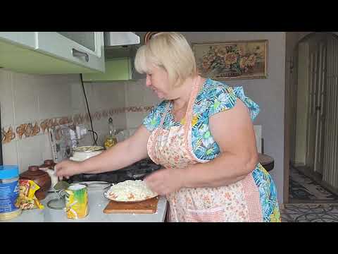 Видео: Салат Корейская морковка с курицей. Суп с фрикадельками. Картошка запечённая с баклажанами и фаршем