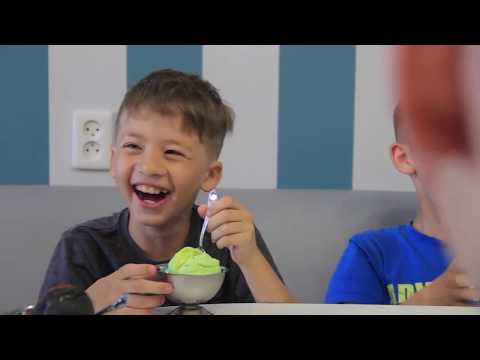 Видео: кафе мороженое "ТРИ ПИНГВИНА"