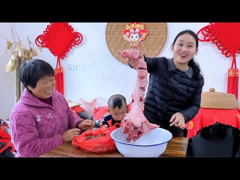 Видео: Моя тетя прислала свиную ножку, которая была такой мягкой и ароматной, что мой план похудения был