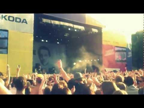 Видео: Franz Ferdinand - Take Me Out (Пикник Афиши 2012)