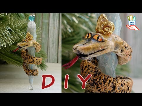 Видео: Змея - символ года в смешанной технике [diy]