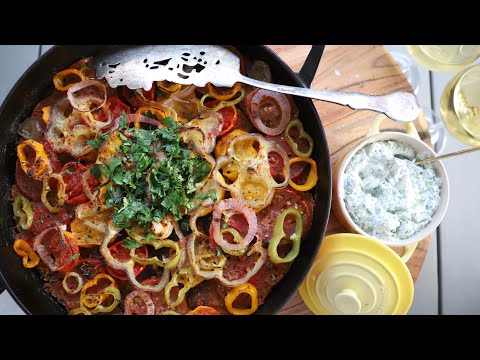 Видео: Мясной Пирог с Булгуром - Соус из Огурцов - Рецепт от Эгине - Heghineh Cooking Show in Russian