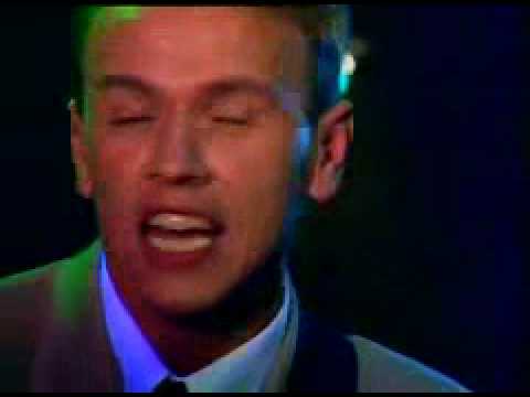 Видео: Женщина у окна