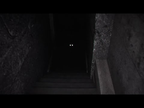 Видео: игра ужасов, которая захватила мой компьютер...