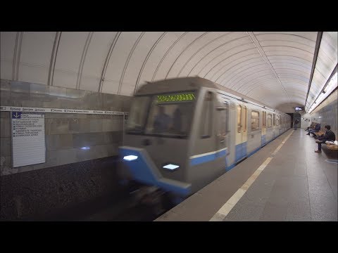Видео: Russia, Moscow, metro night ride from Тру́бная / цветной бульвар to Серпуховская