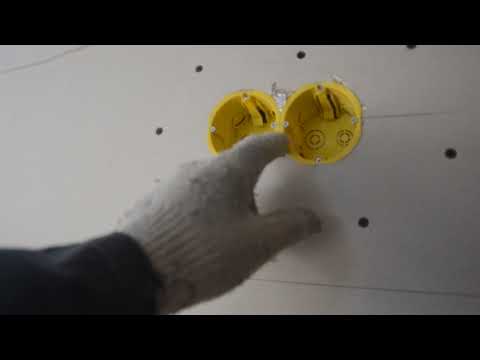 Видео: Если  чуть промазали подрозетники в гипсокартоне