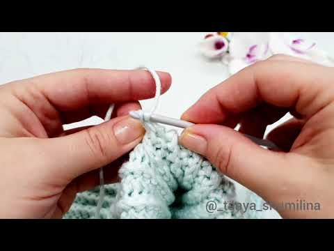 Видео: Как связать завязки для шапки крючком!