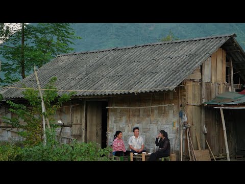 Видео: Дневной визит к Фу: Мэй и бабушка наслаждались лепёшками из клейкого риса, которые он испек сам.