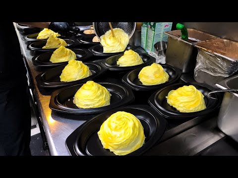 Видео: Выбор Michelin! 1000 человек ежедневно за куриный рис в глиняном горшке! торнадо омурайсу