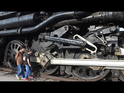 Видео: 7 САМЫХ ВПЕЧАТЛЯЮЩИХ ПАРОВОЗОВ В МИРЕ. ОГНЕДЫШАЩИЕ МОНСТРЫ.