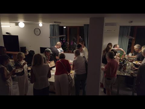Видео: СТРАННЫЕ ЛЮДИ В БАНСКО