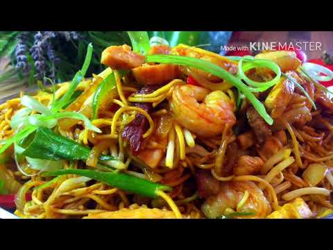 Видео: Сингапурский чоу-мейн в британском стиле