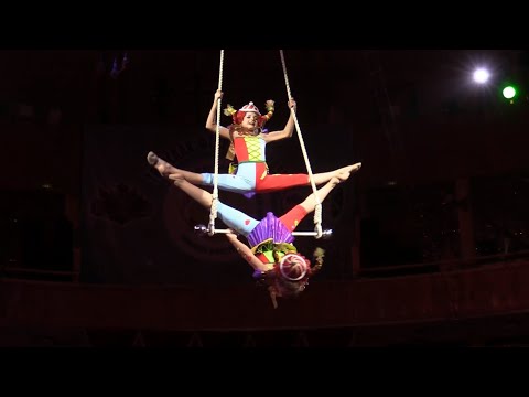 Видео: Анжелика Сивач и Дарья Глазкова - воздушная трапеция (2022) FHD
