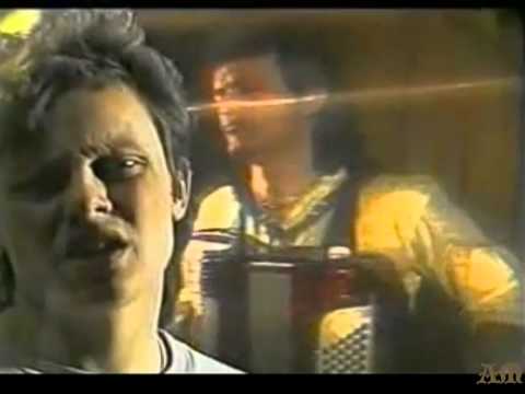 Видео: ВИА "Ариэль" - Бродяга