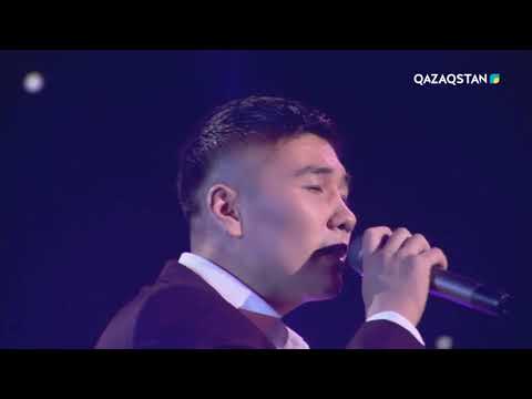 Видео: Романтикалық ән орындаған Омар өнерімен арулардың жүрегін жаралады