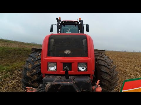 Видео: Осенняя пахота / БЕЛАРУС 3522 CAT + ППО-9-45К /