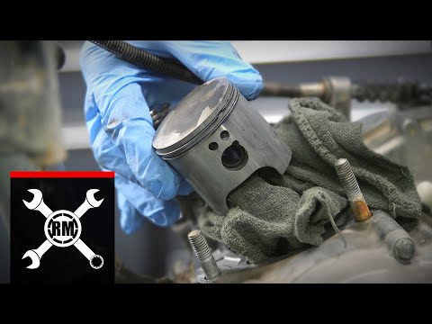 Видео: Ремонт двигателя Kawasaki KX100 и KX85 | Часть 1: Разборка и осмотр верхней части