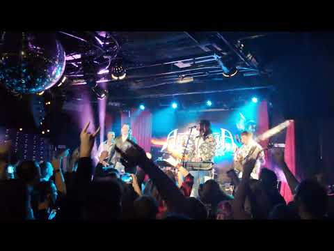 Видео: Арктида — Нечего терять, исполняет Владимир Лебедев (Москва, 16 Тонн — 19.05.2023)